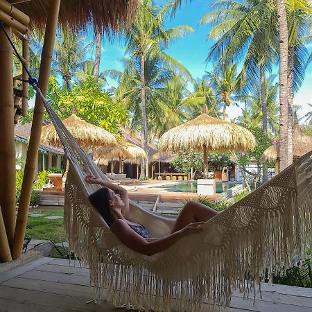 Captain Coconuts Gili Air Exterior photo