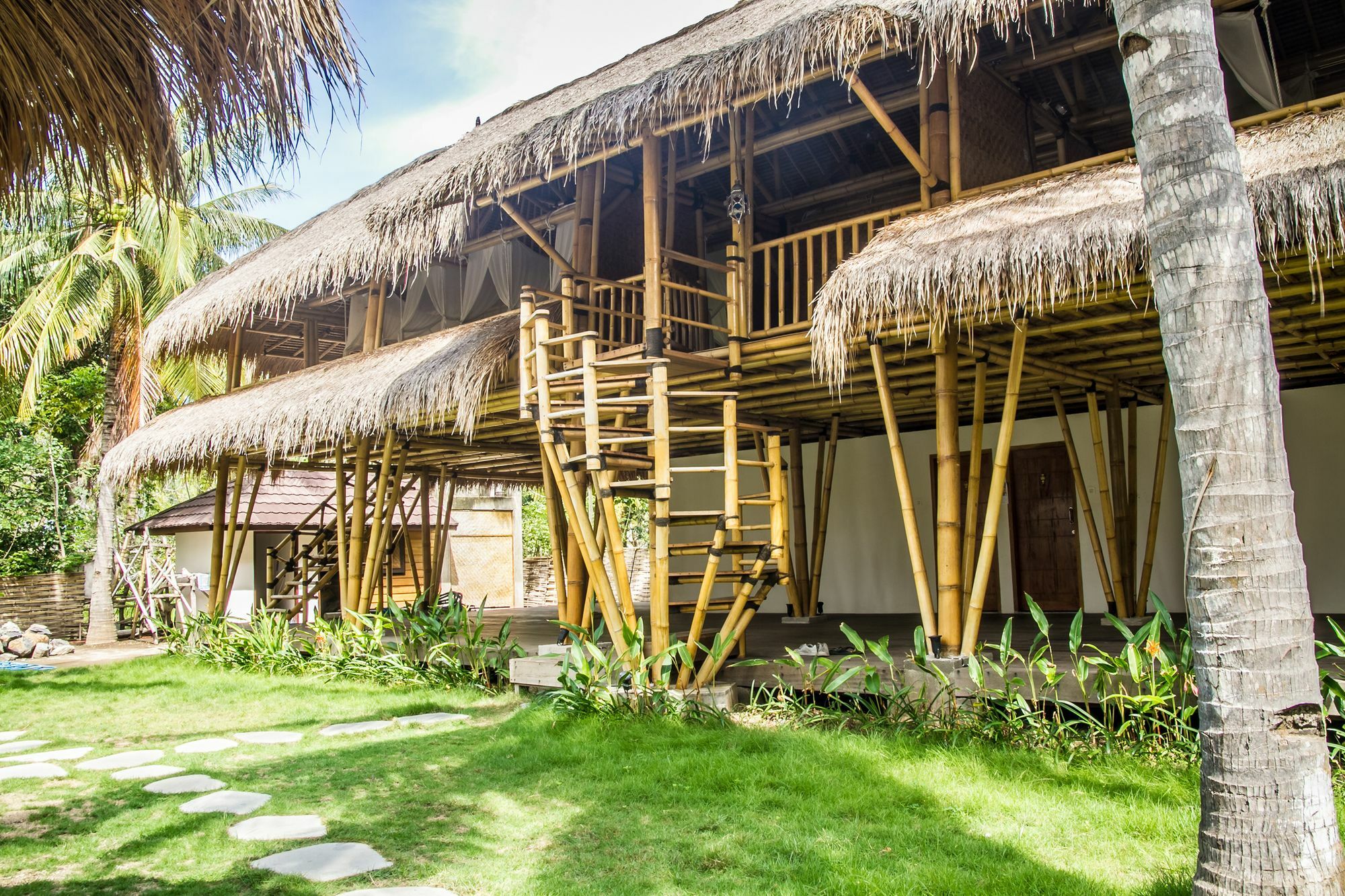Captain Coconuts Gili Air Exterior photo